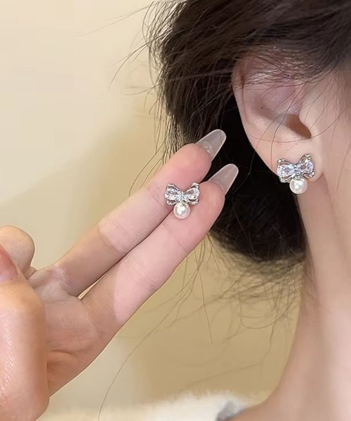 VIBGYOR（ヴィブジョー）の「【TUNE】リボンピアス（ピアス（両耳用）・レディース・その他5/その他2/その他1/その他4/その他3・FREE）」の2枚目の写真