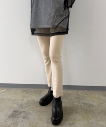 FRILL HEM CROPPED KNIT PANTS