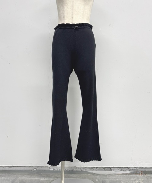 PROVOKE (プロヴォーク)の「FRILL HEM CROPPED KNIT PANTS(その他パンツ・レディース・ブラック/アイボリー・FREE)」の8枚目の写真