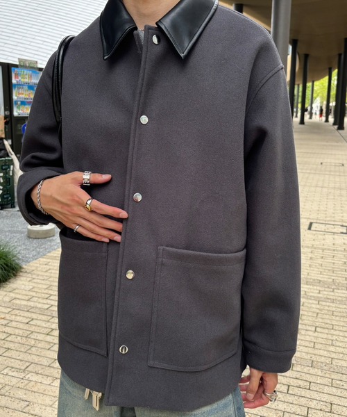 EMMA CLOTHES(エマクローズ)の「Melton Coverall Coat/メルトンカバーオールコート《カフェ店員"Haruto"コラボ》(ステンカラーコート・メンズ・チャコール/ブラック/ブラウン・M/L)」の19枚目の写真