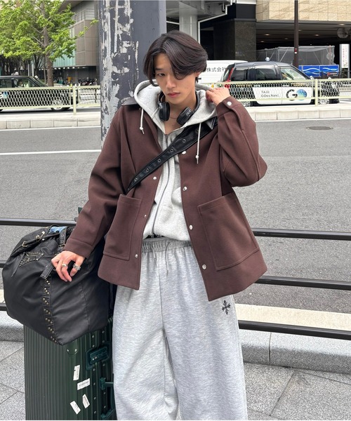 EMMA CLOTHES(エマクローズ)の「Melton Coverall Coat/メルトンカバーオールコート《カフェ店員"Haruto"コラボ》(ステンカラーコート・メンズ・チャコール/ブラック/ブラウン・M/L)」の5枚目の写真