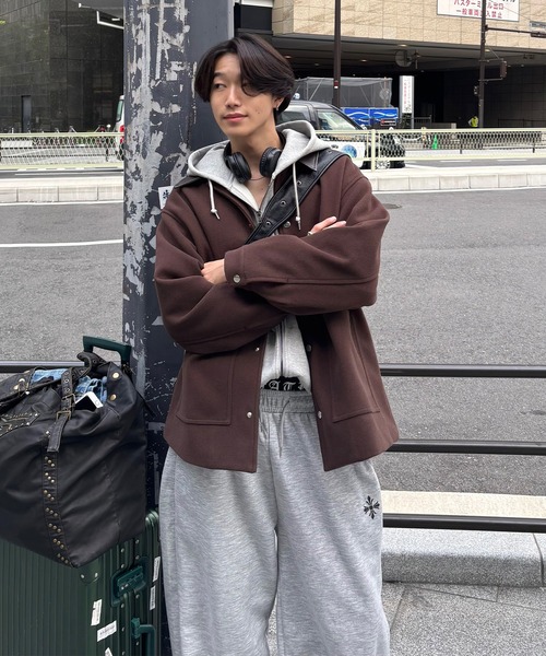 EMMA CLOTHES(エマクローズ)の「Melton Coverall Coat/メルトンカバーオールコート《カフェ店員"Haruto"コラボ》(ステンカラーコート・メンズ・チャコール/ブラック/ブラウン・M/L)」の6枚目の写真