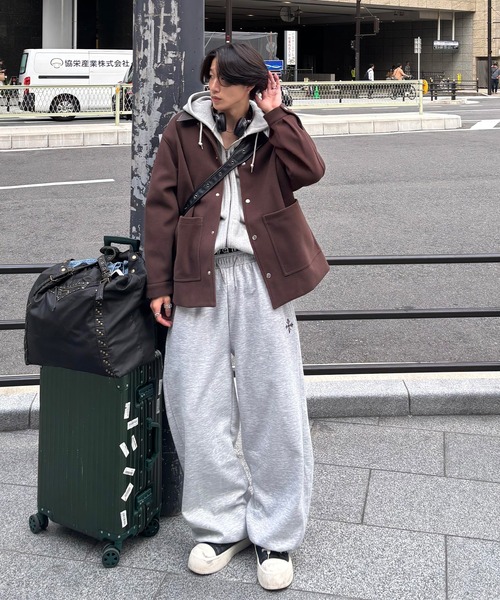 EMMA CLOTHES(エマクローズ)の「Melton Coverall Coat/メルトンカバーオールコート《カフェ店員"Haruto"コラボ》(ステンカラーコート・メンズ・チャコール/ブラック/ブラウン・M/L)」の9枚目の写真