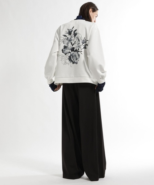 HARE(ハレ)の「マルチマテリアルフラワーコラージュバックプリントスウェット(HARE)(スウェット・メンズ・ホワイト/ブラック/グレー/パープル・SMALL/MEDIUM)」の10枚目の写真