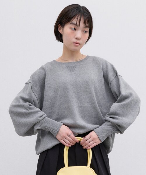 CIAOPANIC TYPY(チャオパニックティピー)の「∴【綿100%で洗える】16色展開!!すっきり見えスウェットライクニット(ニット/セーター・レディース・キャメル/オフホワイト/サックスブルー/グリーン系/ピンク/ホワイト/バイオレット/レモンイエロー/ブルー系その他/ネイビー/グレー/チャコールグレー/レッド/ブラック/ダークグリーン/ブラウン・ONE SIZE)」の5枚目の写真