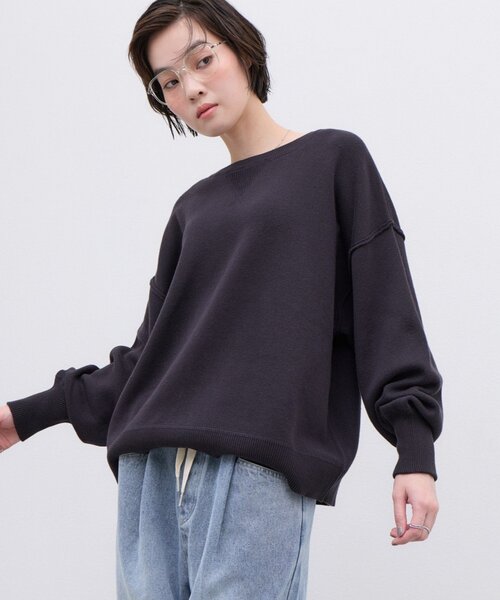 CIAOPANIC TYPY(チャオパニックティピー)の「∴【綿100%で洗える】16色展開!!すっきり見えスウェットライクニット(ニット/セーター・レディース・キャメル/オフホワイト/サックスブルー/グリーン系/ピンク/ホワイト/バイオレット/レモンイエロー/ブルー系その他/ネイビー/グレー/チャコールグレー/レッド/ブラック/ダークグリーン/ブラウン・ONE SIZE)」の4枚目の写真