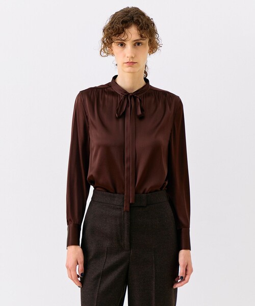 TOMORROWLAND collection(トゥモローランドコレクション)の「ウォッシャブルサテン ボウタイブラウス(シャツ/ブラウス・レディース・ホワイト/ブラウン/ダークブルー・36)」の8枚目の写真