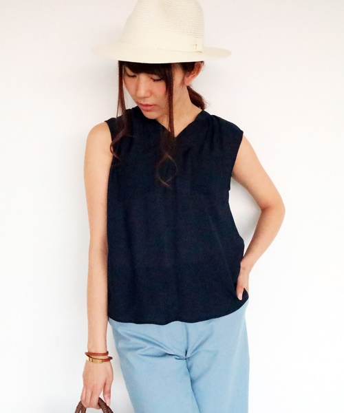 N.（N. Natural Beauty Basic）（エヌエヌナチュラルビューティーベーシック）の「◇ビエラブラウス ノースリーブ（シャツ/ブラウス・レディース・ネイビー/ブルー/ホワイト/ピンク/カーキ/ブルー系その他・MEDIUM）」の3枚目の写真