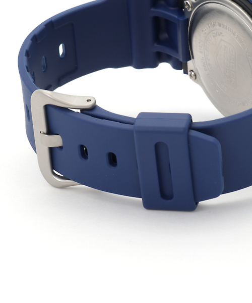 G-SHOCK（ジーショック）の「G-SHOCK/ DW-5600M-2JF（アナログ腕時計・メンズ・ネイビー・FREE）」の4枚目の写真
