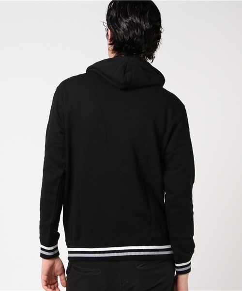 CONVERSE（コンバース）の「【CONVERSE】裏毛プリントプルパーカー（パーカー・メンズ・ブラック/スミクロ/ホワイト/オフホワイト・MEDIUM/LARGE）」の6枚目の写真