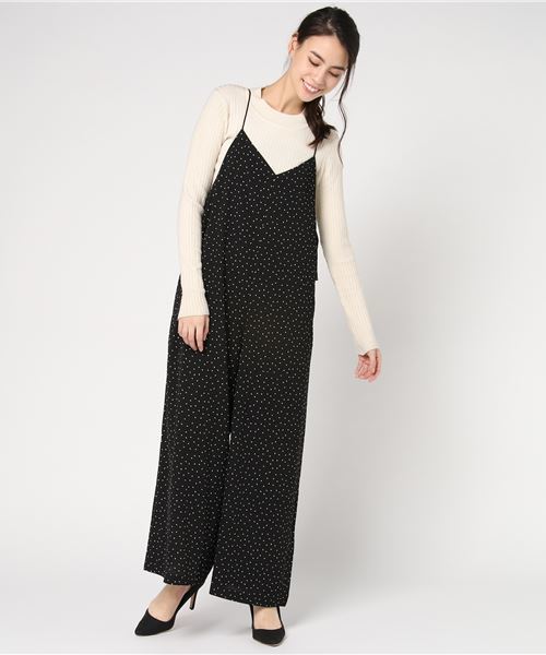 POU DOU DOU(プードゥドゥ)の「デシン花びらプリントオールインワン(つなぎ/オールインワン・レディース・ブラック/ネイビー・3)」の8枚目の写真