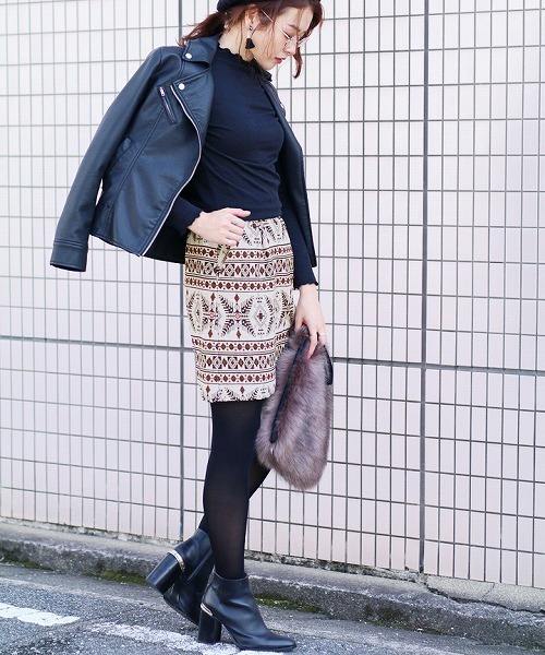 reca（レカ）の「3タイプ総柄ゴブラン台形スカート（スカート・レディース・ホワイト系その他/ブルー系その他/オレンジ系その他・M）」の6枚目の写真