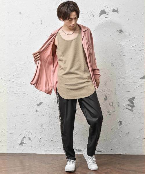 MinoriTY(マイノリティ)の「抗菌防臭加工ワッフルロング丈タンクトップ ノースリーブ(タンクトップ・メンズ・オフホワイト/ベージュ/ネイビー/ブラック/ピンク/カーキ/杢グレー・L/XL/M)」の12枚目の写真