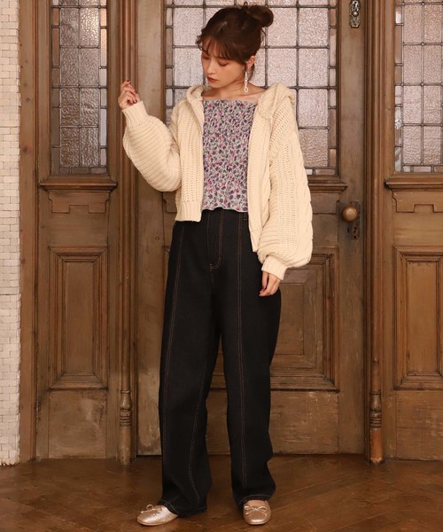 one after another NICE CLAUP（ワンアフターアナザーナイスクラップ）の「ケーブルニットパーカー（カーディガン/ボレロ・レディース・オフホワイト/モカ/ベージュ・FREE）」の12枚目の写真