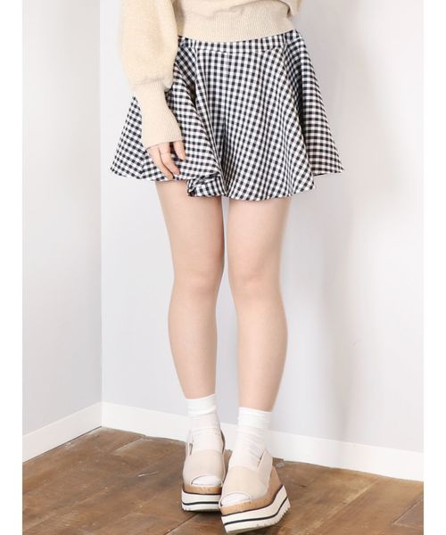 dazzlin(ダズリン)の「ひらひらスカパン(その他パンツ・レディース・ブルー/カーキ/その他1/イエロー/ブラック・SMALL/MEDIUM)」の5枚目の写真