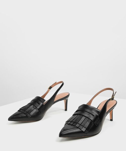 CHARLES & KEITH(チャールズ & キース)の「フリルデティール スリングバックヒール / Frill Detail Slingback Heels(サンダル・レディース・ブラック/ダークブラウン/オレンジ・22.5cm/23cm/23.5cm/24.5cm/25cm)」の17枚目の写真