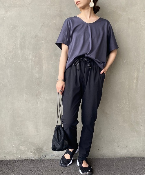JF Ready Made（ジェイエフレディメイド）の「[JF READY MADE/ジェイエフレディメイド] ハイゲージフレンチVネックTシャツ（Tシャツ/カットソー・レディース・チャコールグレー/ブラック/ベージュ/ブラウン/オフホワイト/ホワイト/カーキ・F）」の10枚目の写真