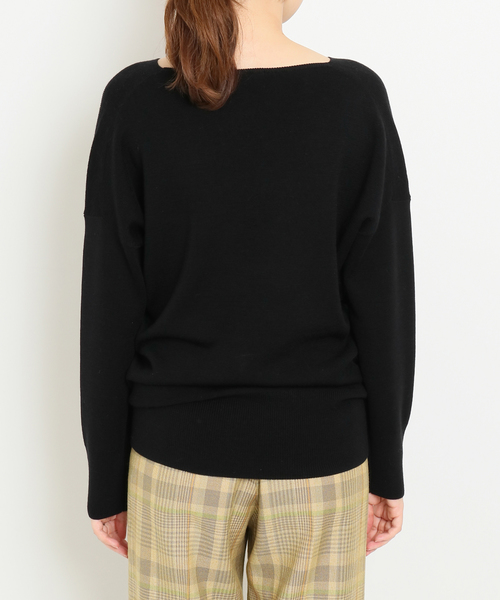 SLOBE IENA（スローブイエナ）の「ニュアンスVネックプルオーバー（ニット/セーター・レディース・グレー/ネイビー/ブラック/ブルー・マルチサイズ）」の11枚目の写真