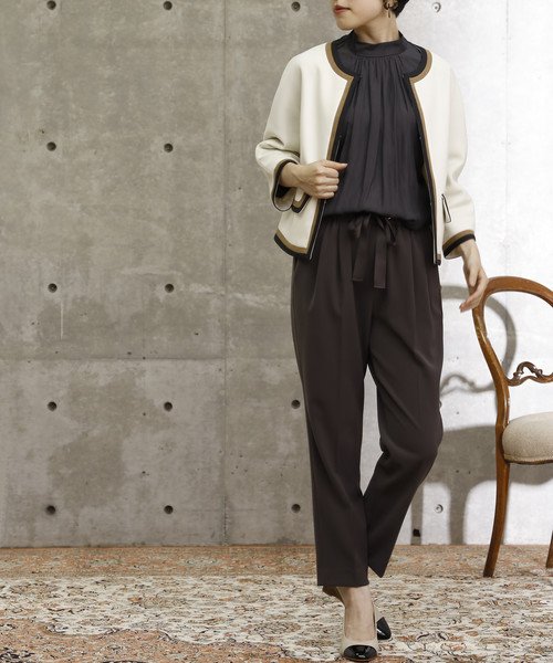 Tiara（ティアラ）の「ハイネックギャザーブラウス（シャツ/ブラウス・レディース・アイボリー/チャコールグレー/ブラウン系その他/ネイビー・FREE）」の14枚目の写真