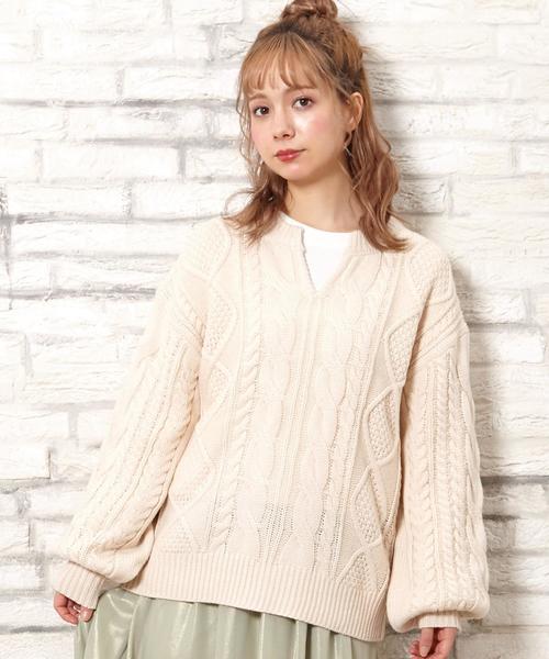 INGNI(イング)の「ケーブルスキッパー/ニット(ニット/セーター)」|アイボリー系