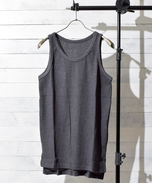 INNOCENT（イノセント）の「waffle tanktop - ワッフルタンクトップ（タンクトップ・レディース・ネイビー/キャメル/ブルーグリーン/スモークピンク/グレー/チャコールグレー・LARGE/MEDIUM/X-LARGE）」の2枚目の写真