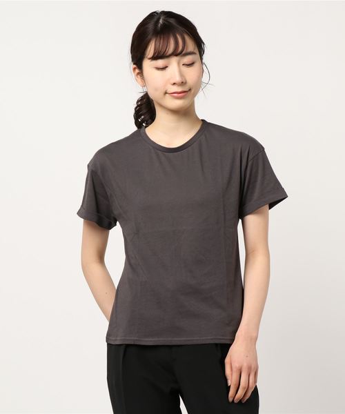 COLONY 2139(コロニートゥーワンスリーナイン)の「クルーネックベーシックTシャツ(Tシャツ/カットソー・レディース・ホワイト/チャコールグレー/ブラック/ベージュ・SMALL/MEDIUM/LARGE/X-LARGE)」の11枚目の写真