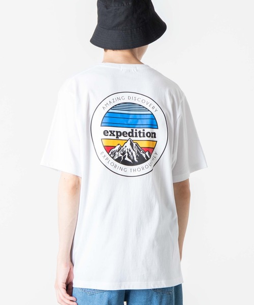 WEGO(ウィゴー)の「WEGO/マウンテンモチーフTシャツ(Tシャツ/カットソー・メンズ・ホワイト/ブラック・MEDIUM/SMALL/LARGE)」の1枚目の写真