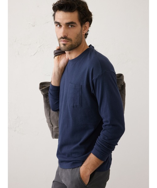 BANANA REPUBLIC FACTORY STORE（バナナリパブリック ファクトリーストア）の「BANANA REPUBLIC FACTORY STORE　　日本限定 長袖ボクシーTシャツ（Tシャツ/カットソー・メンズ・ネイビー/キャメル/グレー/ホワイト/ブラック・XL/L/M/S）」の13枚目の写真