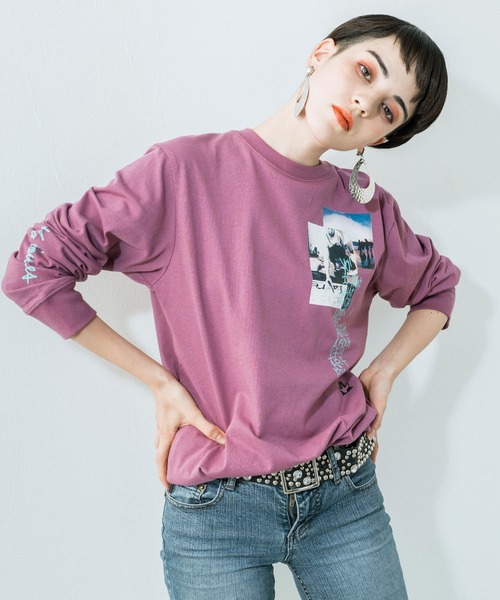 Mark Gonzales(マーク・ゴンザレス)の「Mark Gonzales/マークゴンザレス Happy Poem プリント オーバーサイズ長袖TEE(Tシャツ/カットソー・メンズ・ブラック/ホワイト/ワイン/オレンジ/グレイッシュブルー/ベージュ・M/XL/L)」の6枚目の写真