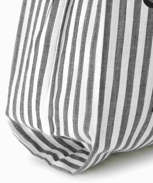 FRUIT OF THE LOOM(フルーツオブザルーム)の「FRUIT OF THE LOOM STRIPE SHOPPER TOTE(エコバッグ/サブバッグ・レディース・サックスブルー/ネイビー/レッド/ブラック/ブルー系その他/ピンク/ブルー系その他2/レッド系その他・FREE)」の13枚目の写真