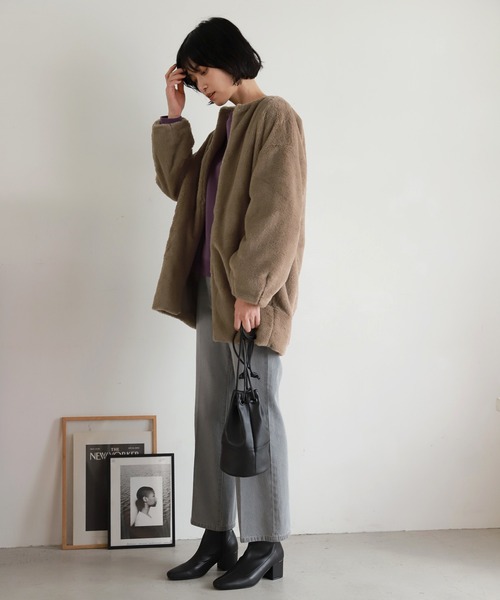 LAKOLE(ラコレ)の「ステッチワークブラッシュプルオーバー / LAKOLE(スウェット・レディース・ライトグレー/パープル/スモーク/ライトベージュ・SMALL/MEDIUM)」の5枚目の写真