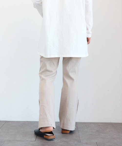 AMERICAN HOLIC(アメリカンホリック)の「サイドボタンリブパンツ(その他パンツ・レディース・チャコールグレー/グレイッシュベージュ・MEDIUM/LARGE)」の3枚目の写真