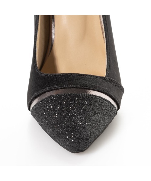 Miminy Piminy（ミミニー ピミニー）の「MiminyPiminy(ミミニーピミニー) つま先ラメ×サテン生地ポインテッドトゥ パンプス（パンプス・レディース・ゴールド/シルバー/ブラック・S/M/L/LL）」の18枚目の写真