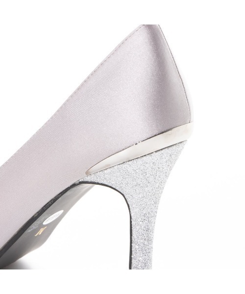 Miminy Piminy（ミミニー ピミニー）の「MiminyPiminy(ミミニーピミニー) つま先ラメ×サテン生地ポインテッドトゥ パンプス（パンプス・レディース・ゴールド/シルバー/ブラック・S/M/L/LL）」の20枚目の写真