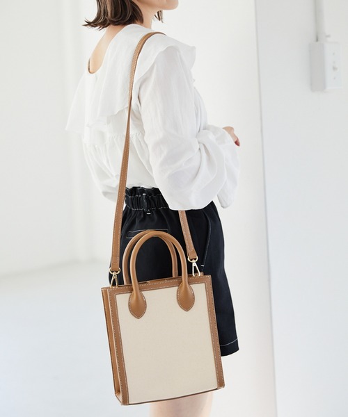 Heather(ヘザー)の「トリミングスクエアBAG 940030(ショルダーバッグ・レディース・ホワイト系その他/ベージュ系その他/ホワイト系その他2・ONE SIZE)」の4枚目の写真