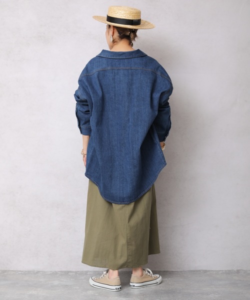 ap retro（アプレトロ）の「デニムビッグシャツジャケット【ZOZO限定商品】（デニムジャケット・レディース・インディゴブルー/ブルー・FREE）」の8枚目の写真