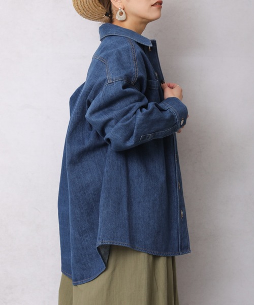 ap retro（アプレトロ）の「デニムビッグシャツジャケット【ZOZO限定商品】（デニムジャケット・レディース・インディゴブルー/ブルー・FREE）」の21枚目の写真