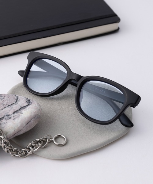 SETUP7（セットアップセブン）の「【SETUP7】超軽量オーセンティックサングラス UVカットTNY（サングラス・メンズ・ブラック系3/その他5/ブルー系2/その他2/ブラウン系2/その他4/ブルー系/その他3/ブラウン系3/その他/ブラウン系/ブラック系/ブルー系3/ブラック系2/イエロー系/ブラック系4/その他6/グレー系/ブラウン系4/ブルー系4/グレー系2/ブラック系8/ブラック系5/ブラック系6/ブラック系7/ブラウン系5/グレー系3/ブルー系5/その他7/ブラウン系6/ブラック/ブラウン系7/ブラウン系9/その他8/ダークブラック/ブラック系9/ライトブラック/ブルー系6/ブラウン系8/オレンジ系2/オレンジ系/ブラック系その他6/ブラック系その他7/ブラウン系その他5/ブラウン系その他6/ブラウン系その他7/ブラック系その他/ブラック系その他5/ブラウン系その他2/チャコールグレー/ブラック系その他3/ブラック系その他4/ブラウン系その他4/ブラック系その他2/ブラウン系その他・FREE）」の7枚目の写真