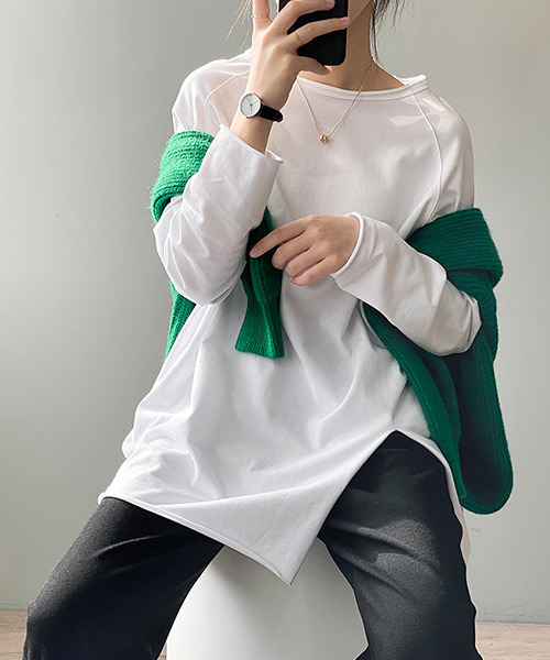 c.u.l(シーユーエル)の「【c.u.l:w】裾スリットラグラン無地カットソー culw33(Tシャツ/カットソー・レディース・ブラック/ホワイト・FREE)」の9枚目の写真