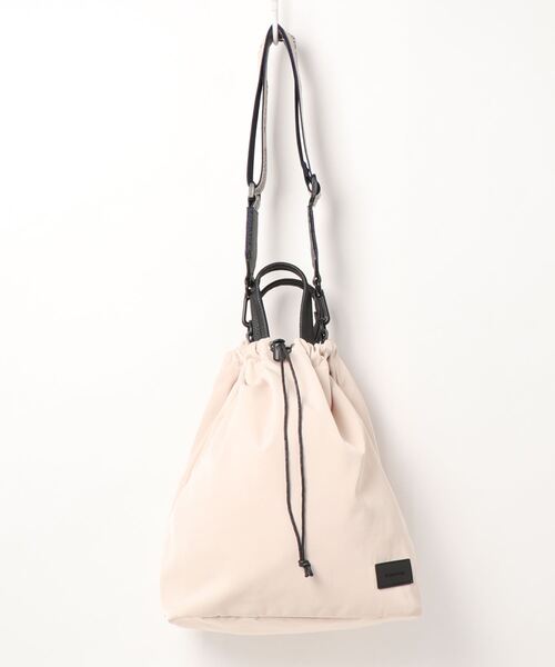 CONVERSE（コンバース）の「【CONVERSE】テープドロストショルダー（ショルダーバッグ・レディース・キナリ/ブラック/ライム・ONE SIZE）」の9枚目の写真