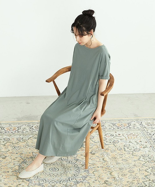 ONIGIRI（オニギリ）の「Tシャツワンピース（ワンピース・レディース・チャコール/ベージュ/ターコイズブルー・MEDIUM/LARGE）」の6枚目の写真