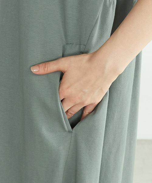 ONIGIRI（オニギリ）の「Tシャツワンピース（ワンピース・レディース・チャコール/ベージュ/ターコイズブルー・MEDIUM/LARGE）」の14枚目の写真