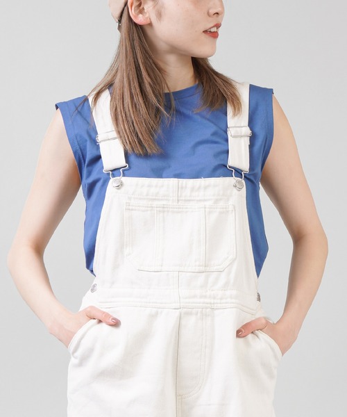 SPINNS（スピンズ）の「【10色展開】ノースリーブカットソー（タンクトップ・レディース・ホワイト/ブラック/ベージュ/ネイビー/ブラウン/カーキ/オレンジ/ブルー/グリーン/グリーン系その他・ONESIZE）」の8枚目の写真