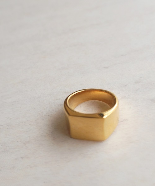 dictionary（ディクショナリー）の「【 DICTIONARY / ディクショナリー 】 スクエア リング（リング・メンズ・ブラック系1/シルバー系1/ゴールド系1/ブラック系2/シルバー系2/シルバー系3・15 /17/19/21）」の6枚目の写真
