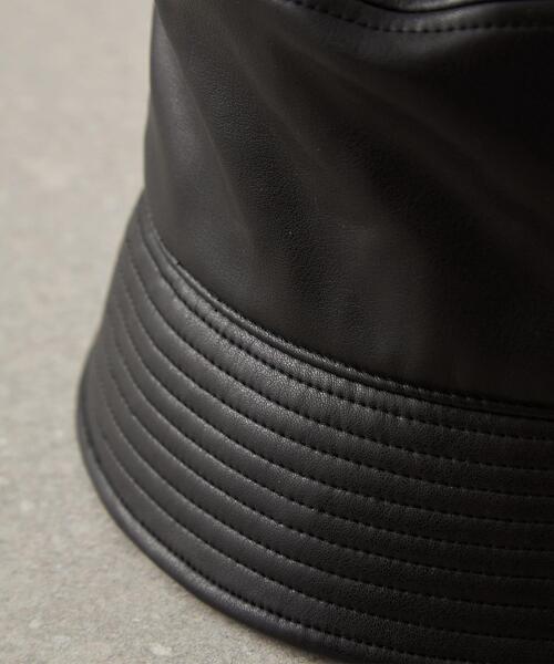 CITEN（シテン）の「＜CITEN（シテン）＞フェイクレザー バケットハット（ハット・レディース・ブラック/オフホワイト・FREE）」の8枚目の写真