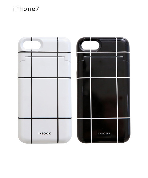 ISOOK（アイスー）の「モノトーンチェック柄カードケース&ミラー付きiPhoneケース（スマホケース/カバー・レディース・ホワイト/ブラック・6/10）」の12枚目の写真
