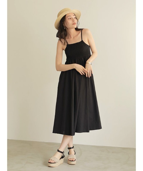 ACYM(アシーム)の「Gather flare cami ワンピース(ワンピース・レディース・ブラック/ベージュ・FREE)」の5枚目の写真
