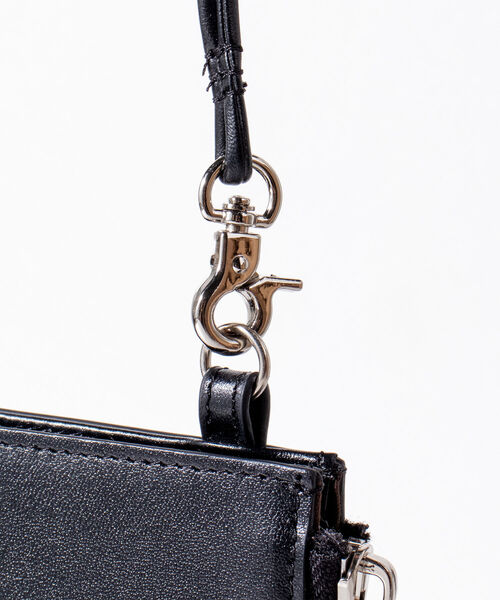 GLOSTER（グロスター）の「【GLOSTER/グロスター】レザーモバイルポシェット（ショルダーバッグ・メンズ・ブラック/ベージュ・FREE）」の11枚目の写真