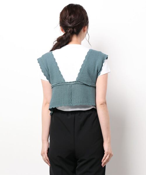 ehka sopo（エヘカソポ）の「スカラップニットビスチェ（ニット/セーター・レディース・ベージュ/ブラウン/オフホワイト/グリーン・ﾌﾘ-）」の6枚目の写真