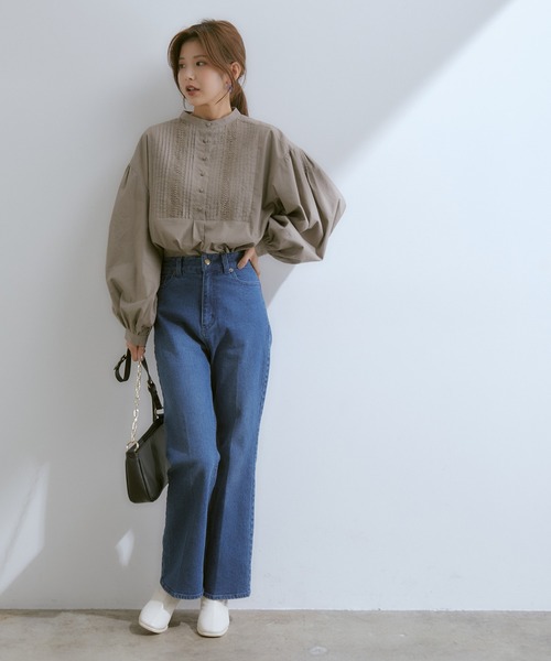 vis-`a-vis（ビサビ）の「【WEB限定】レース＆タックで魅せる、フロントピンタックチュニックブラウス（シャツ/ブラウス・レディース・ブラック/グレー/ホワイト/ライトグリーン/ピンク/ブラウン系その他3/ダークブラウン・FREE）」の20枚目の写真